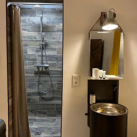 A La Perroy Les Sont Spacieuses Et Les Petit-dejeuners Offerts Dunkierka