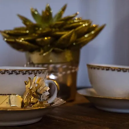 Bed & Breakfast A La Perroy Les Sont Spacieuses Et Les Petit-dejeuners Offerts