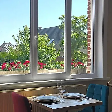 A La Perroy Les Sont Spacieuses Et Les Petit-dejeuners Offerts *