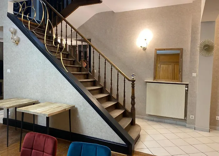 A La Perroy Les Sont Spacieuses Et Les Petit-dejeuners Offerts * Dunkirk